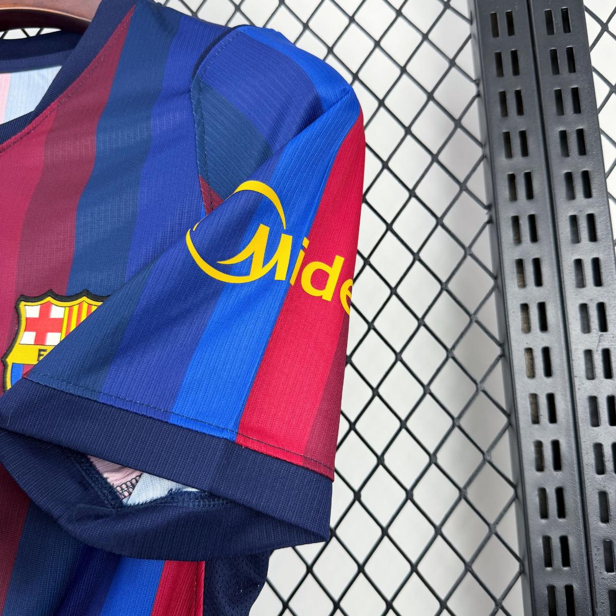 Barcelone - Domicile 2026/27 - choppe ton maillot