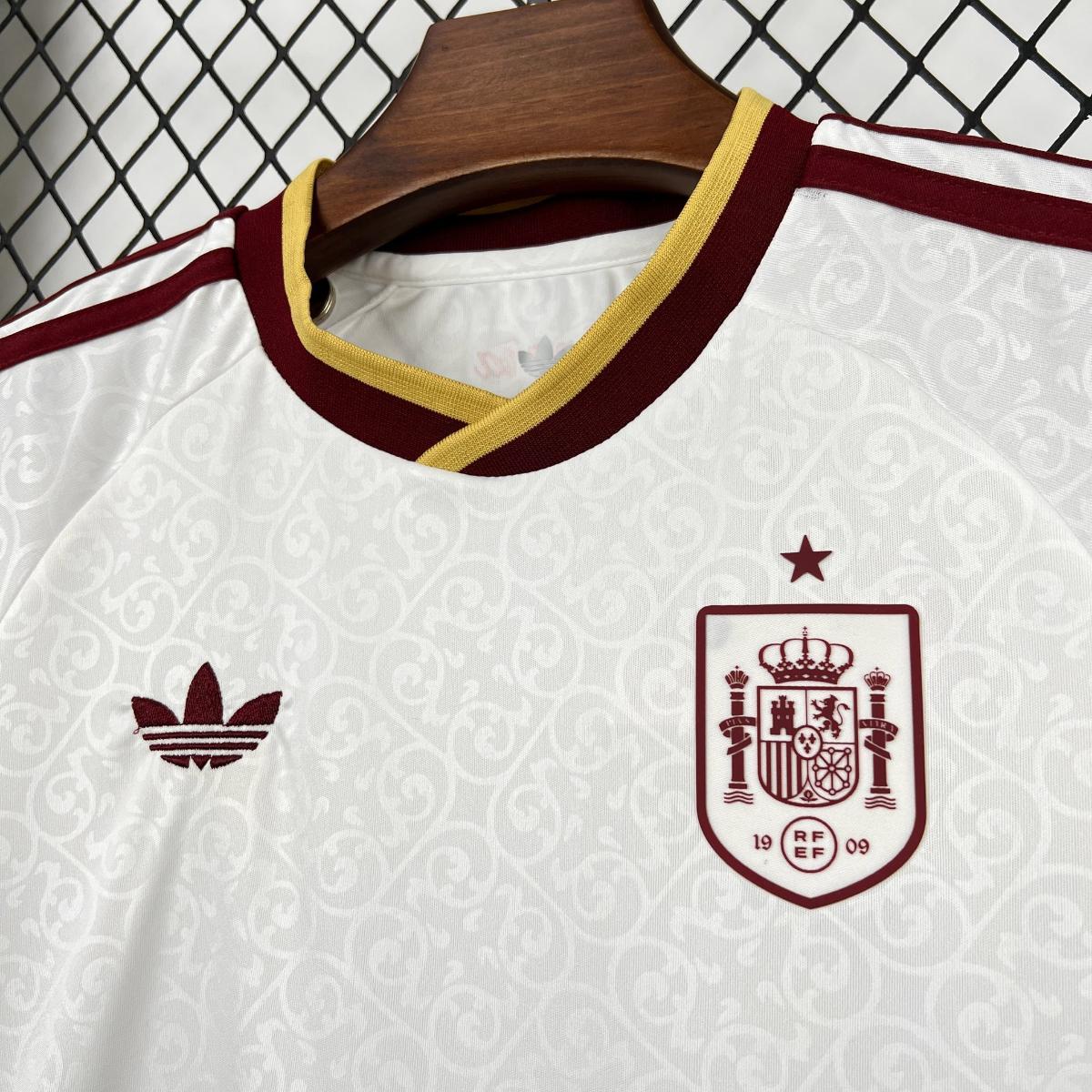 Kit enfant Espagne EXT Coupe Du Monde 2026 - Choppe ton maillot