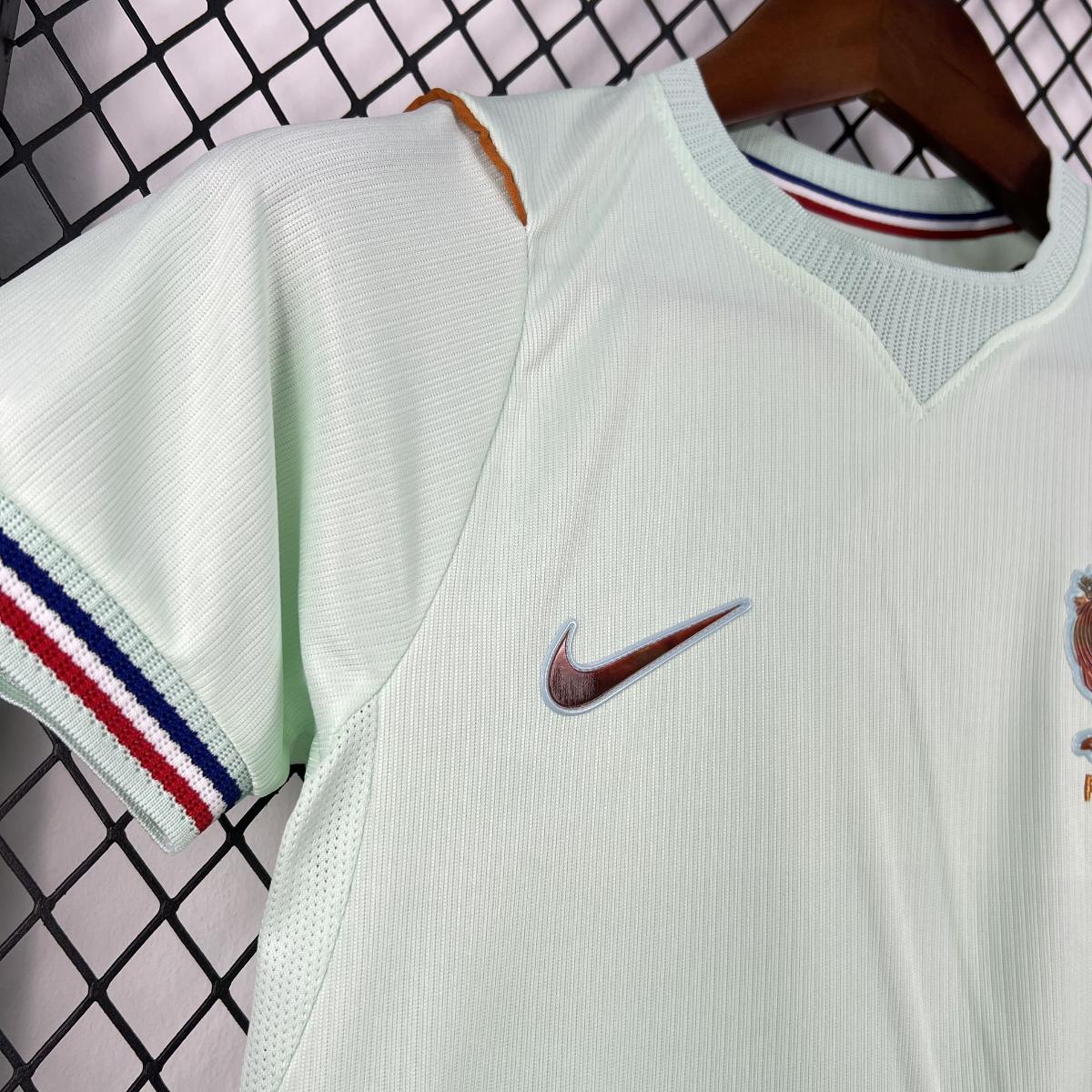 France Away Kids Kit 2026