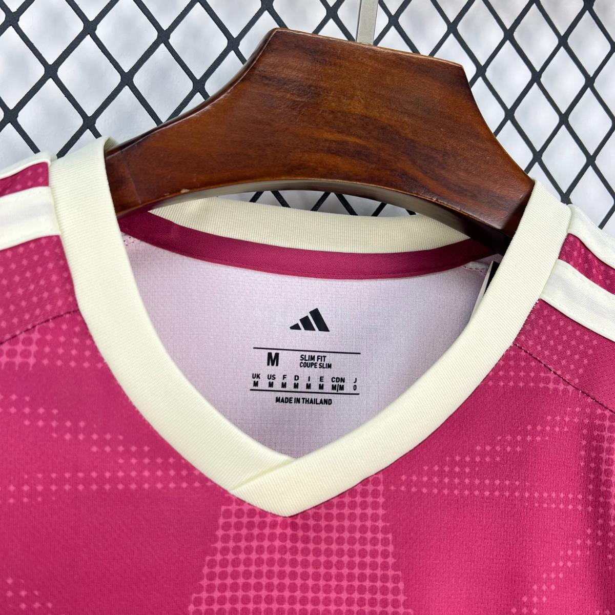 Real Madrid - Troisième 26/27 - choppe ton maillot