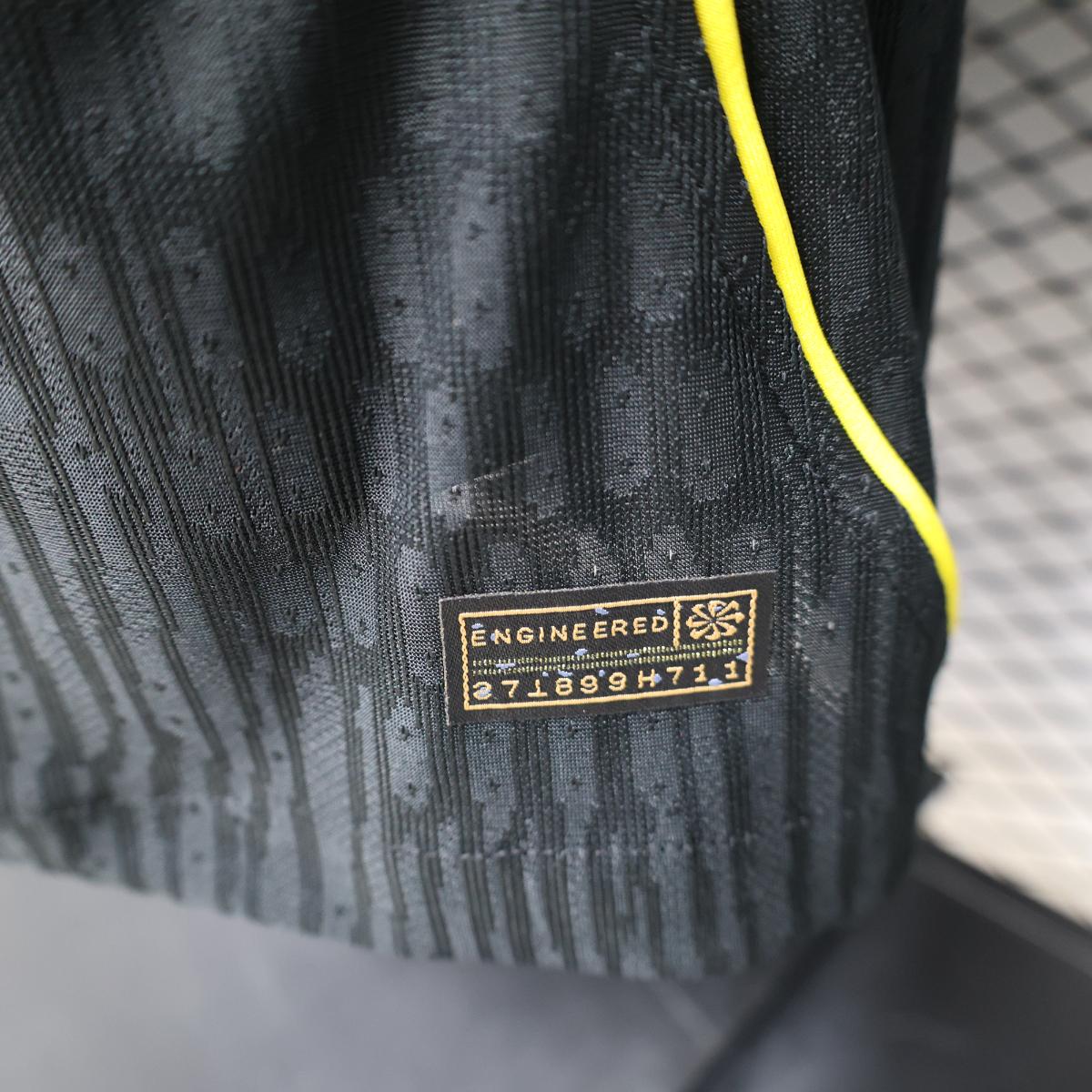 Chelsea - Édition Spéciale Noir 26/27 Player - Choppe ton maillot