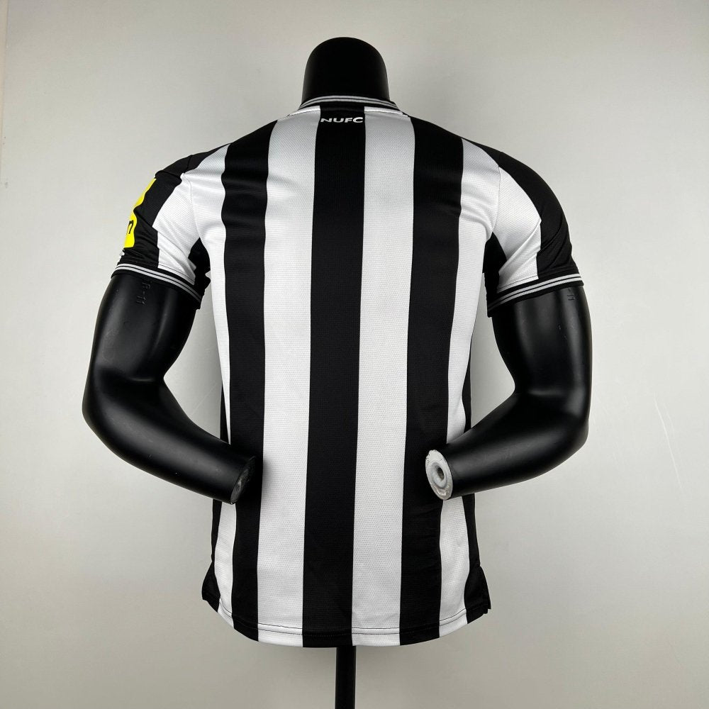 NewCastle DOM Player Version 23/24 - Choppe ton maillot
